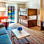 Courtyard by Marriott Anaheim Theme Park Entrance