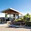 Villa Noosa Hotel