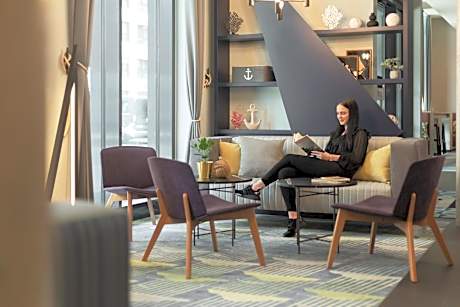 Holiday Inn - the niu, Yen Hamburg City By IHG