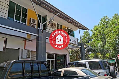 OYO 90078 Navita Lodge