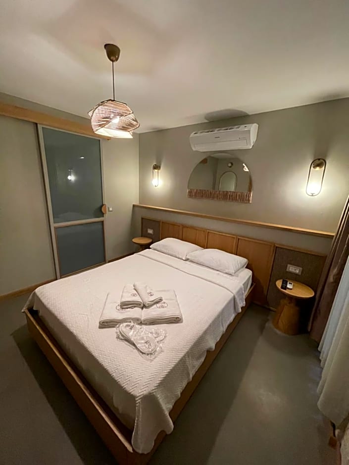 Monk Hotel Alaçatı