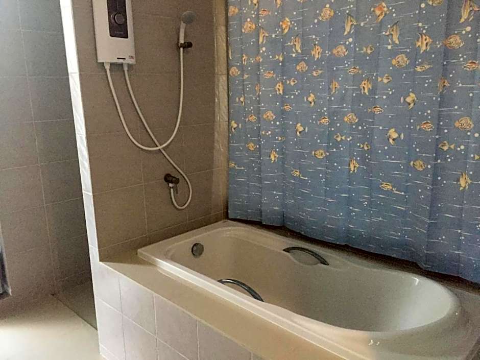 Cousin Koh Kho Khao Beach