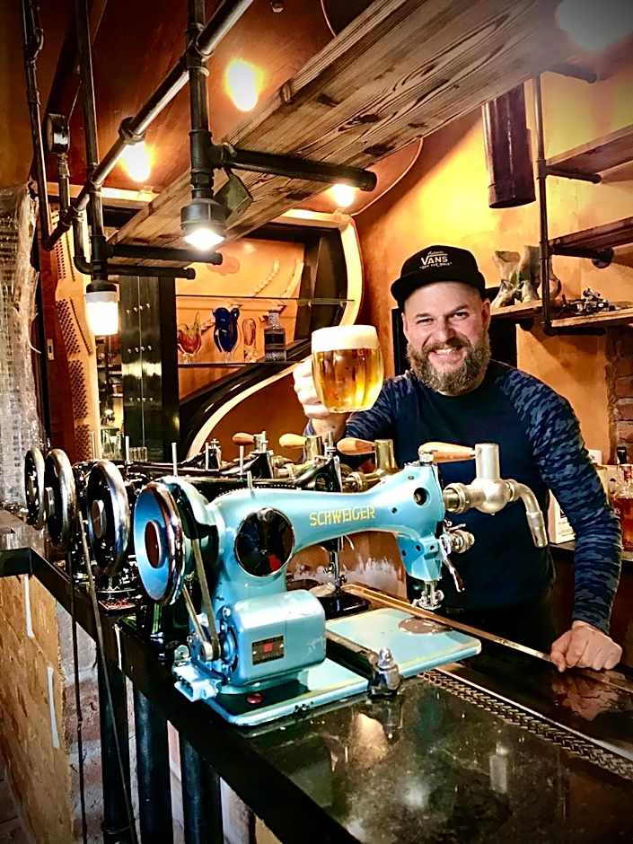 HARABURDI® Recyclart Hotel