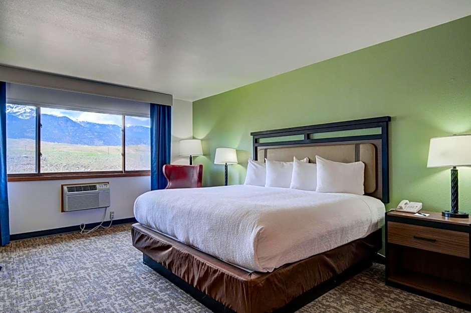 Ridgeline Hotel at Yellowstone, an Ascend Collection Hotel