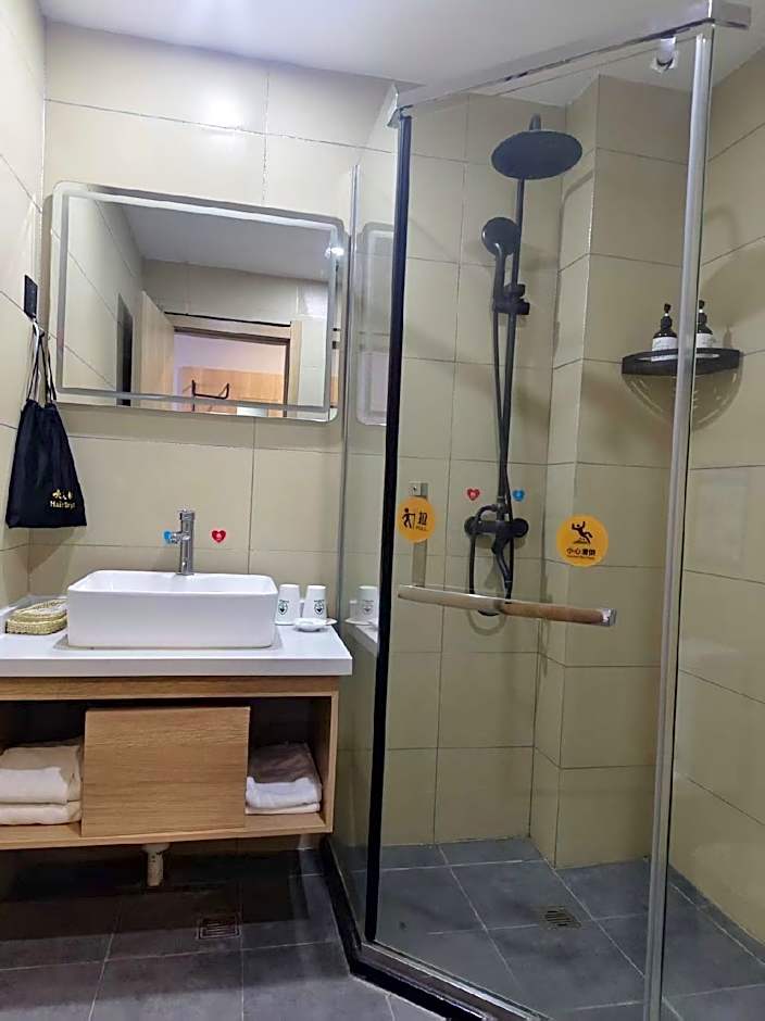 GreenTree Inn Huainan Tianjiaan District Wanda Plaza Express Hotel