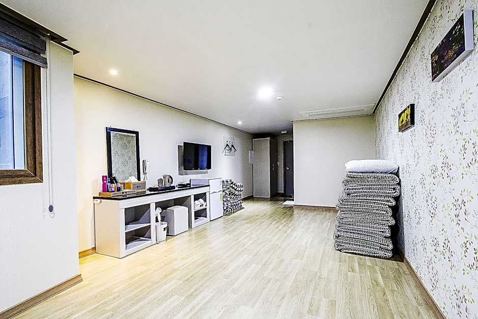 Dorcas Tourist Hostel