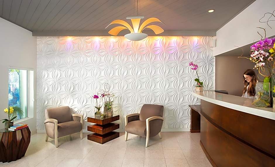 Orchid Key Inn-Adult Only