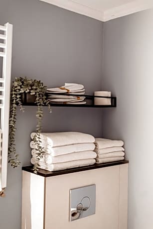 Comfort Quadruple Room