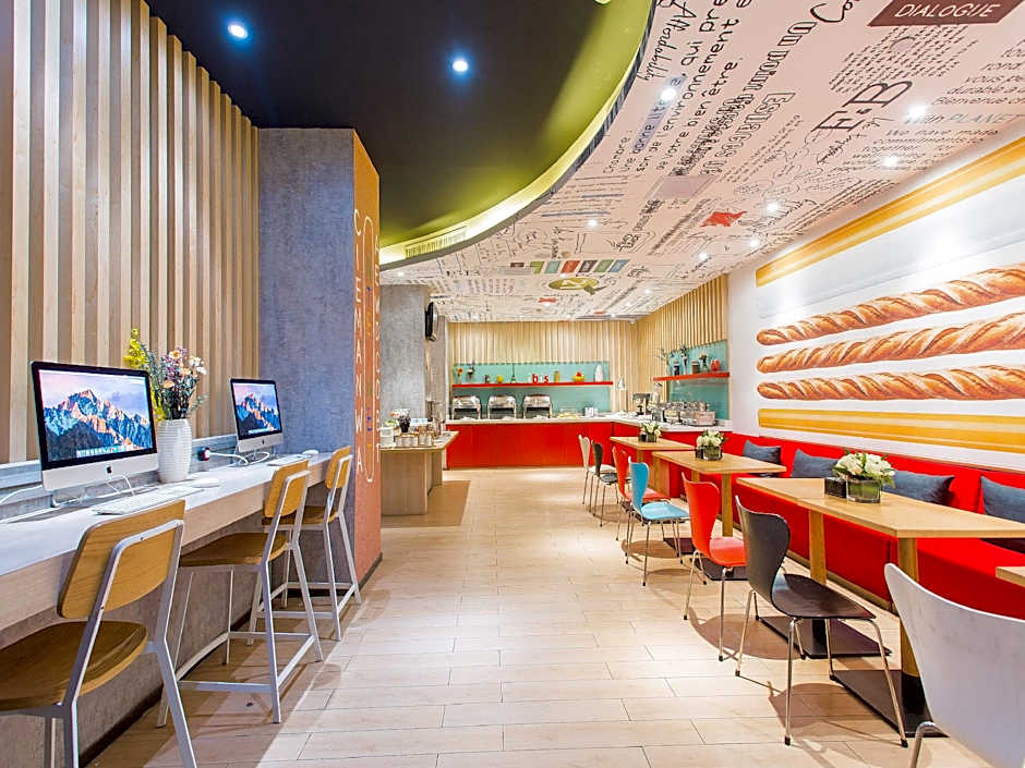 Ibis Lanzhou Train Station Hotel