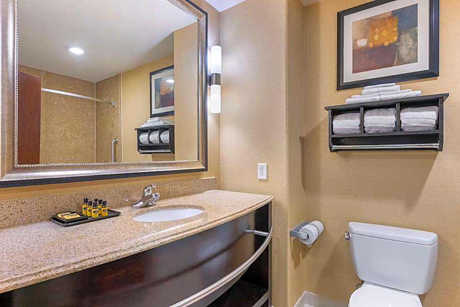 Best Western Plus Midland Suites