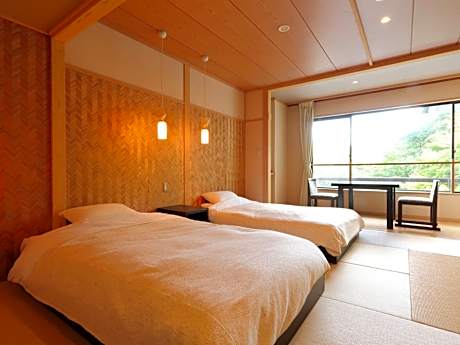 Superior Japanese-style Room with Twin Bed