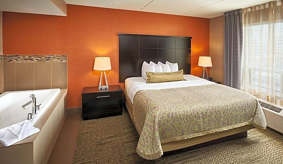 Staybridge Suites Hamilton - Downtown By IHG