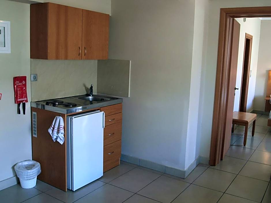 Saint Constantine Hotel