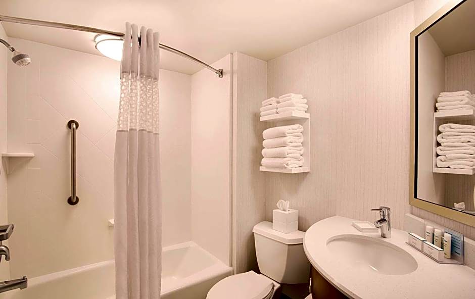 Hampton Inn By Hilton Lancaster, Pa