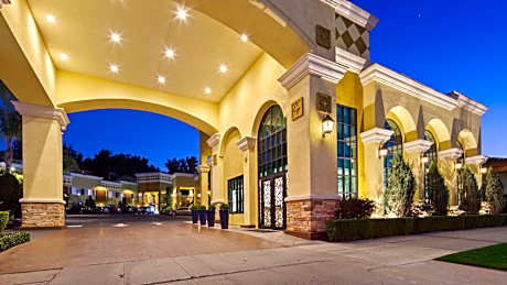 Best Western Woodland Hills Inn