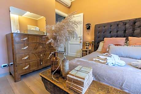 Double Room with Private External Bathroom