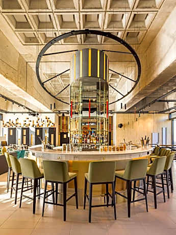 FirstName Bordeaux by Hyatt