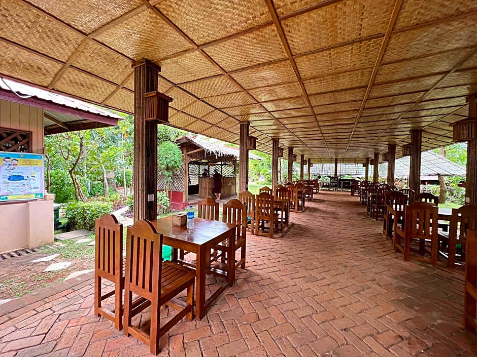 Hill Garden Hotel