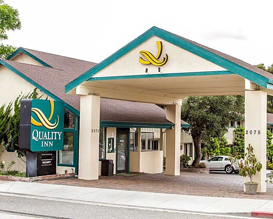 Scottish Fairway Inn