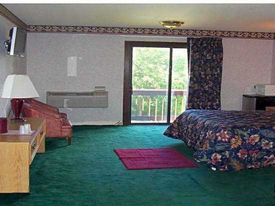 Passport Inn and Suites - Middletown