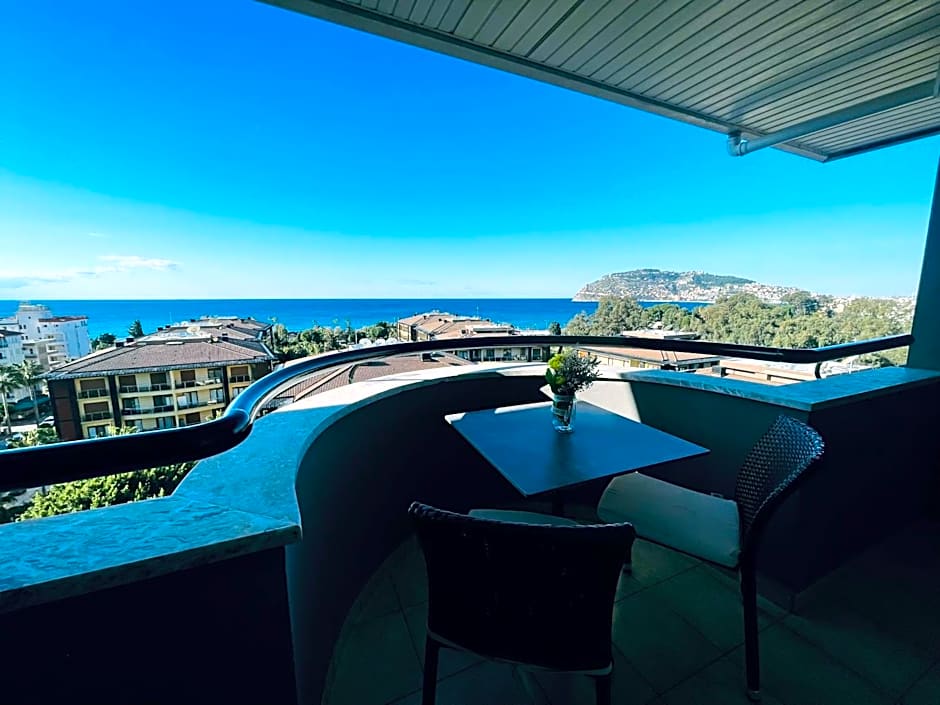 Grand Alisa Hotel (Ex. Royalisa Hotel)