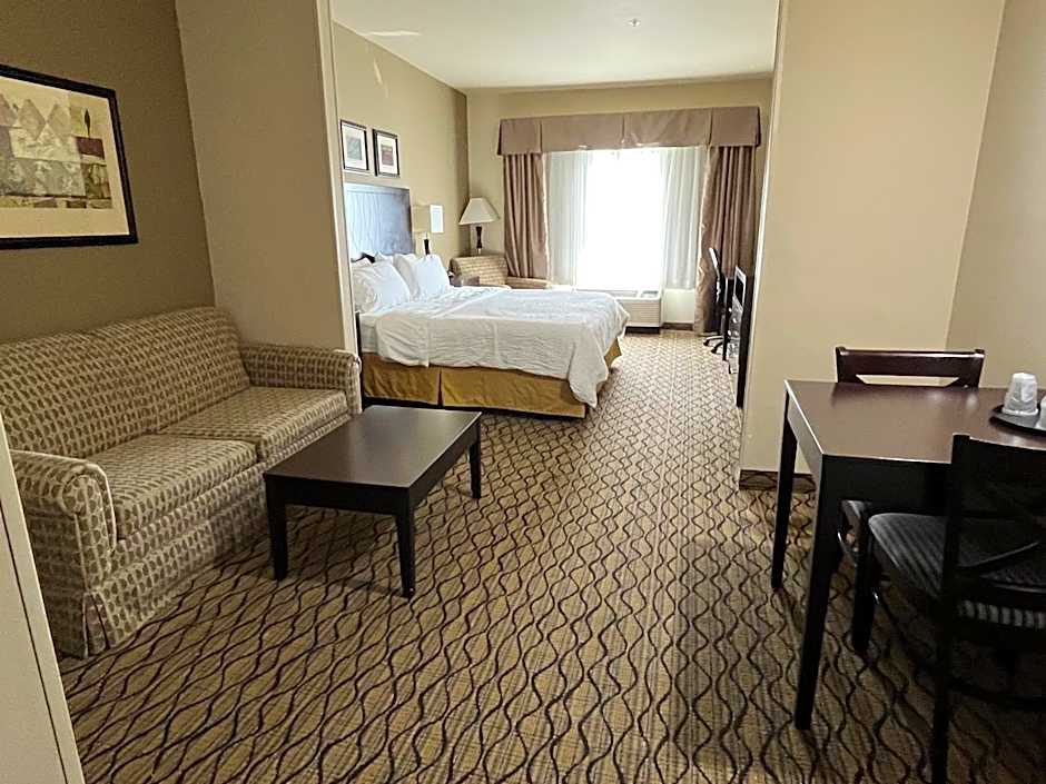 Holiday Inn Express & Suites Deming Mimbres Valley By IHG