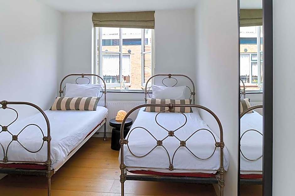 Hello I'm Local - Boutique Hostel