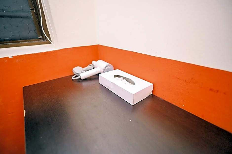 Swing & Pillows - 75 Muntri, Penang