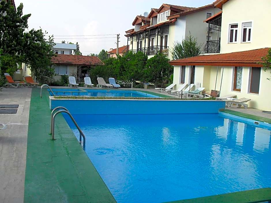 Villa Ozalp Apartments