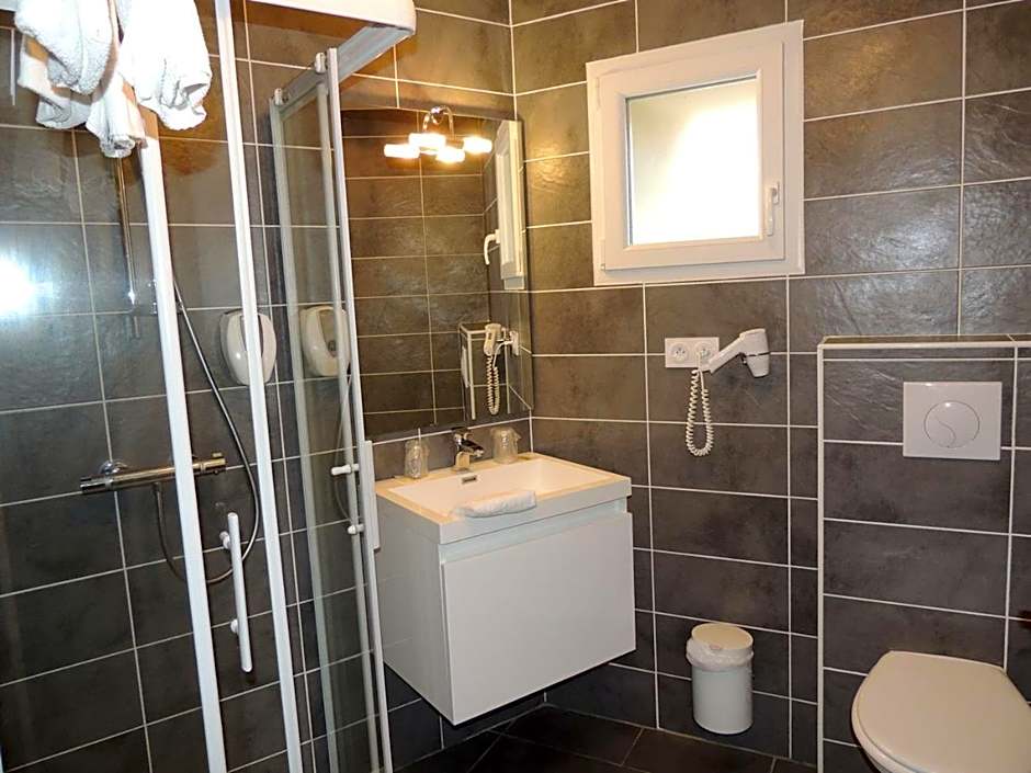 Logis Hôtel-restaurant Les Coudercous