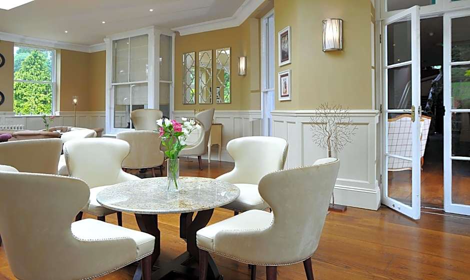 St Elizabeth's House