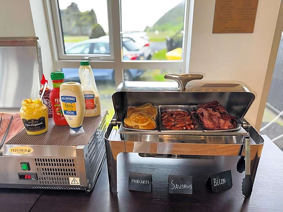 Drangshlid Hotel by Tröll