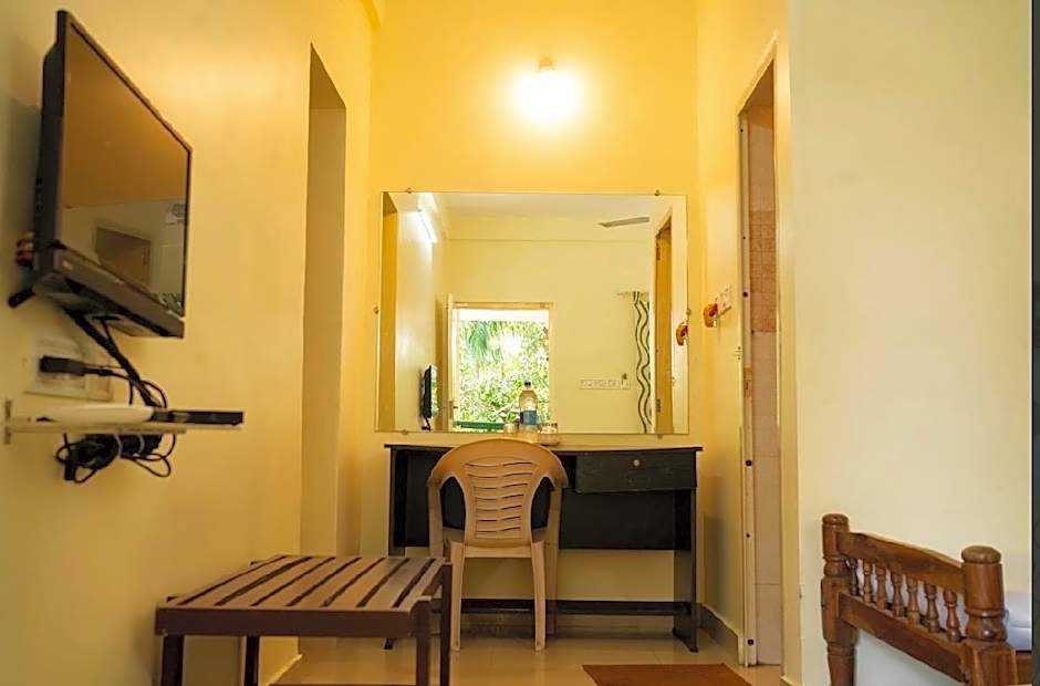 Palmgrove service villa