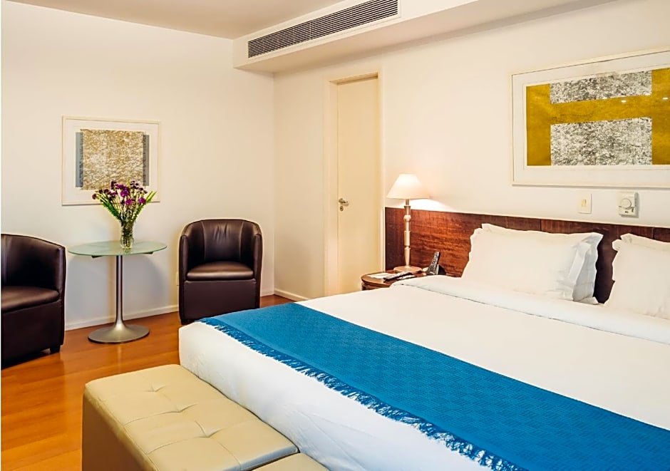 Own Ipanema Visconti