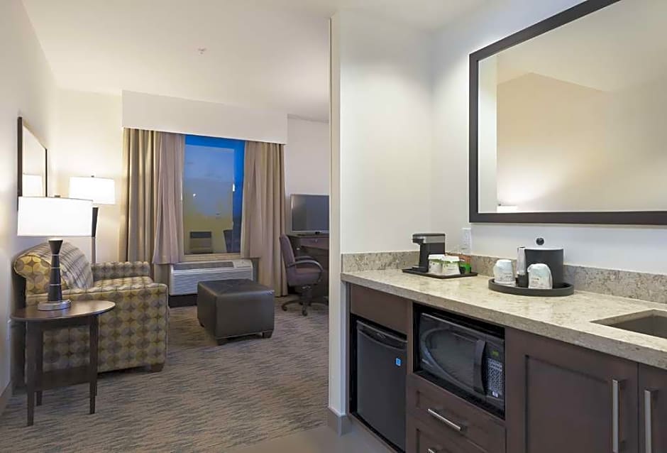 Hampton Inn & Suites by Hilton Airdrie