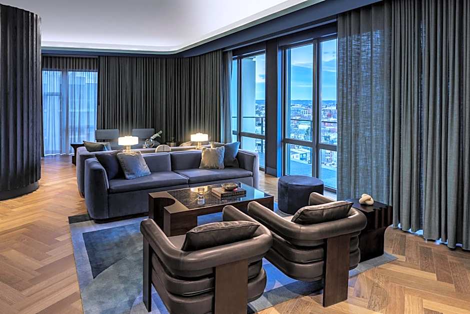 The Morrow Washington DC, Curio by Hilton