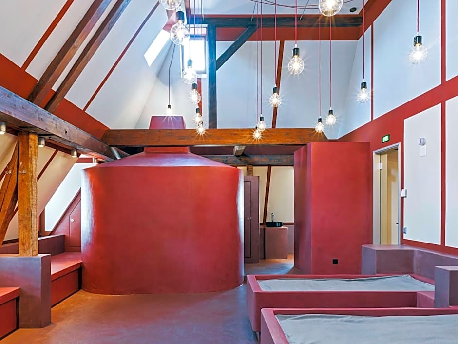 Alma Hotel - Boutique hideaway by the lake with rooftop and ladies-only wellness