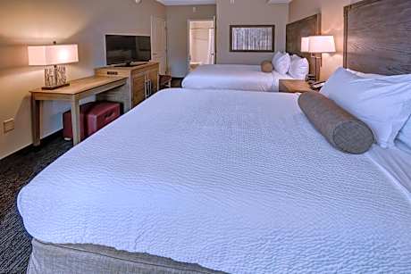 Two-Bedroom Suite with Four Queen Beds