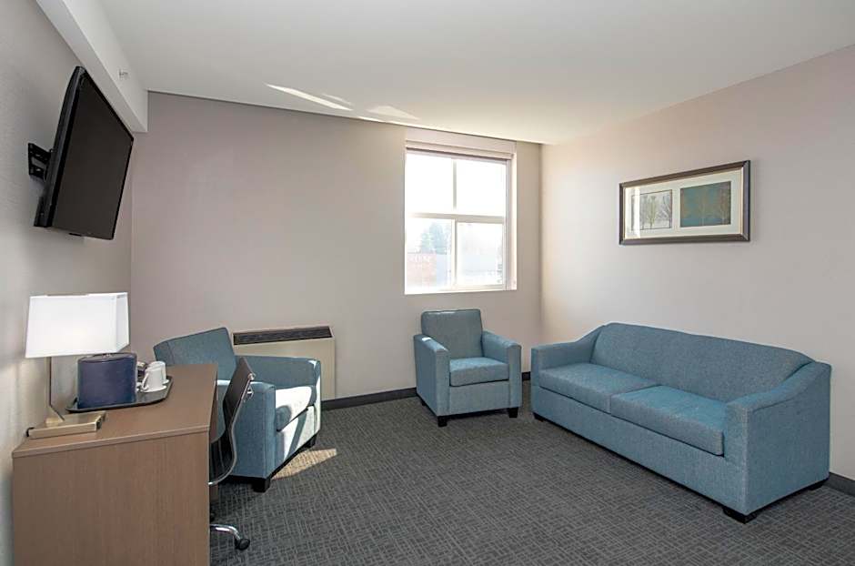 Coast Lethbridge Hotel & Conference Centre