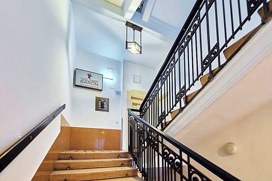 Hotel Pension Baron am Schottentor