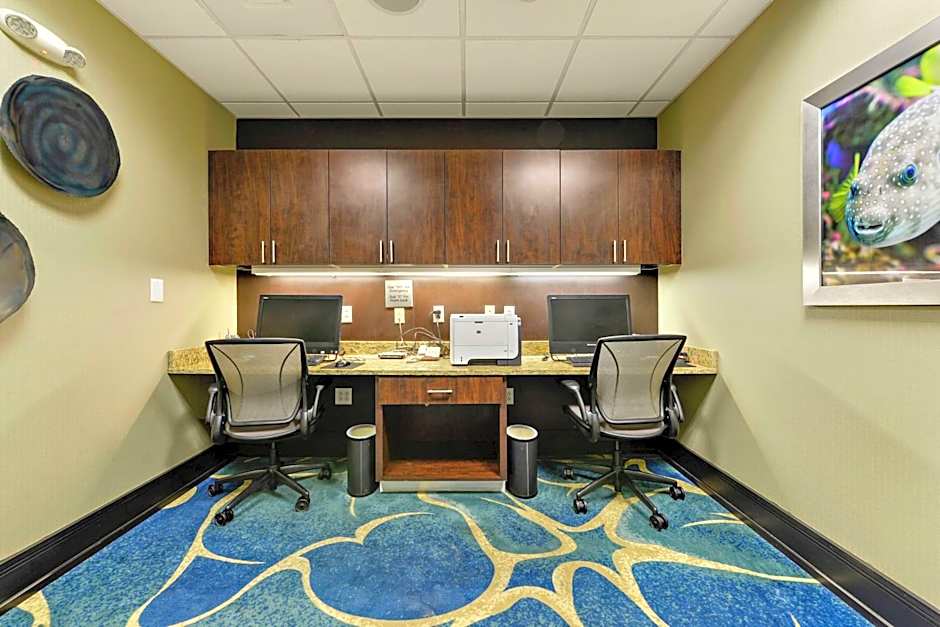 Hampton Inn By Hilton & Suites Gulfport