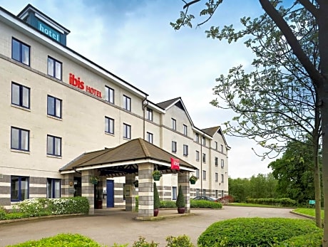Ibis Rugby East Hotel