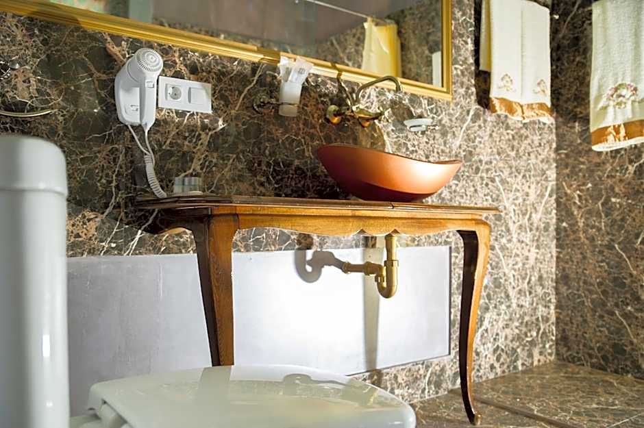 NF Palace Old City Bucharest