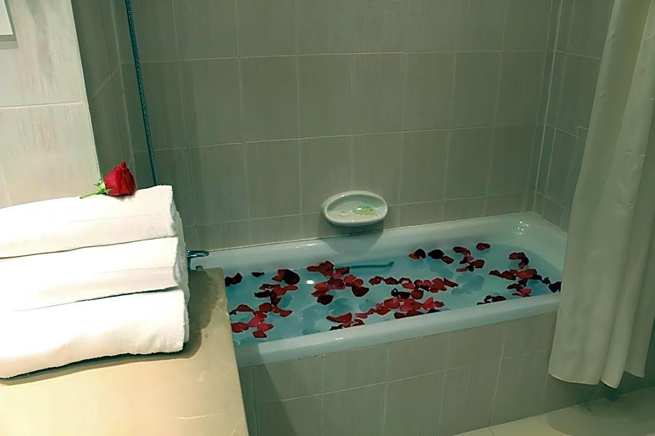 Delmon International Hotel