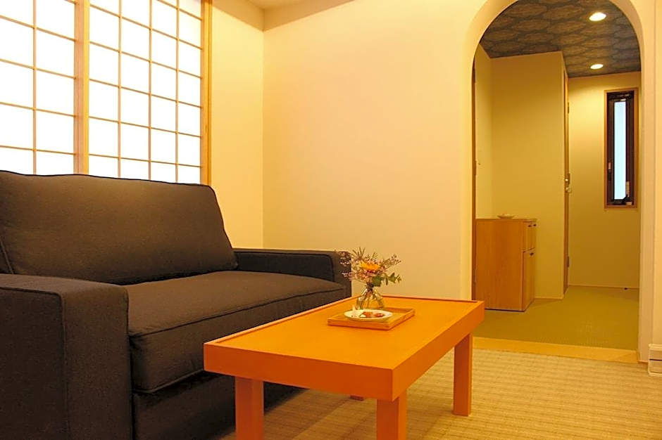RESI STAY Hachi inn 