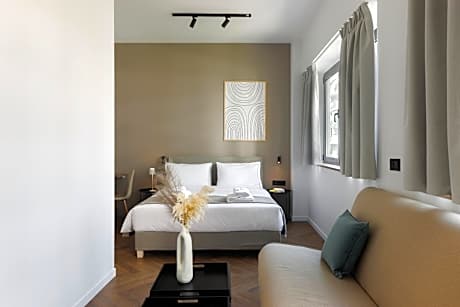 Apartment with City View