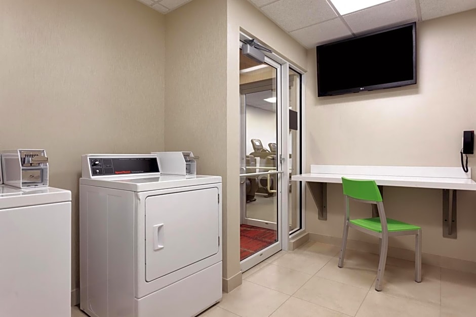 Hilton Garden Inn Falls Church