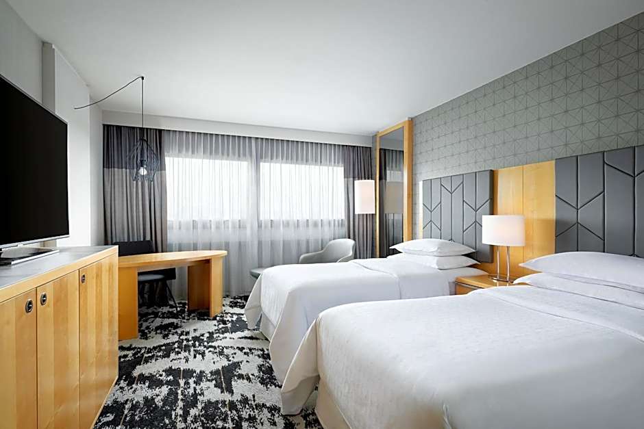 Sheraton Frankfurt Airport Hotel and Conference Center