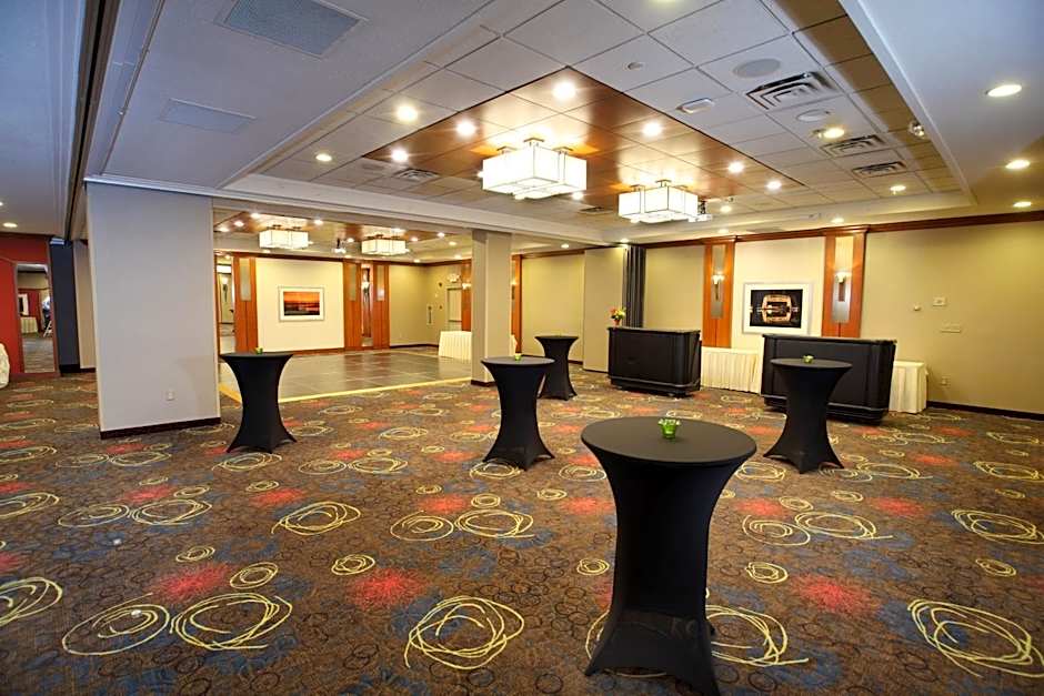 Holiday Inn & Suites Duluth-Downtown By IHG