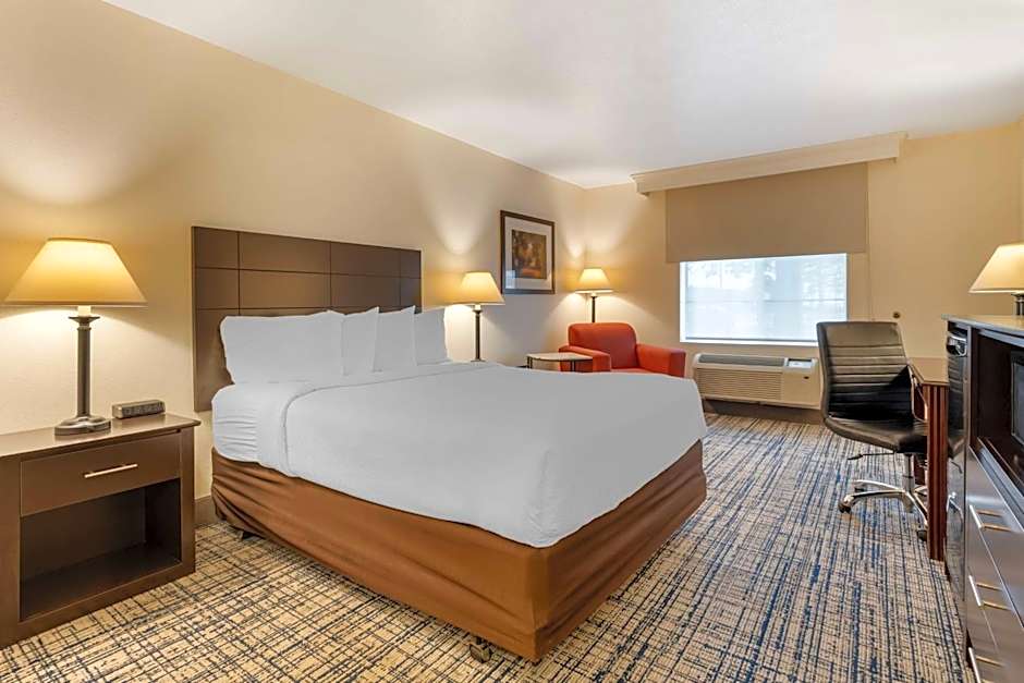 Best Western Visalia Hotel